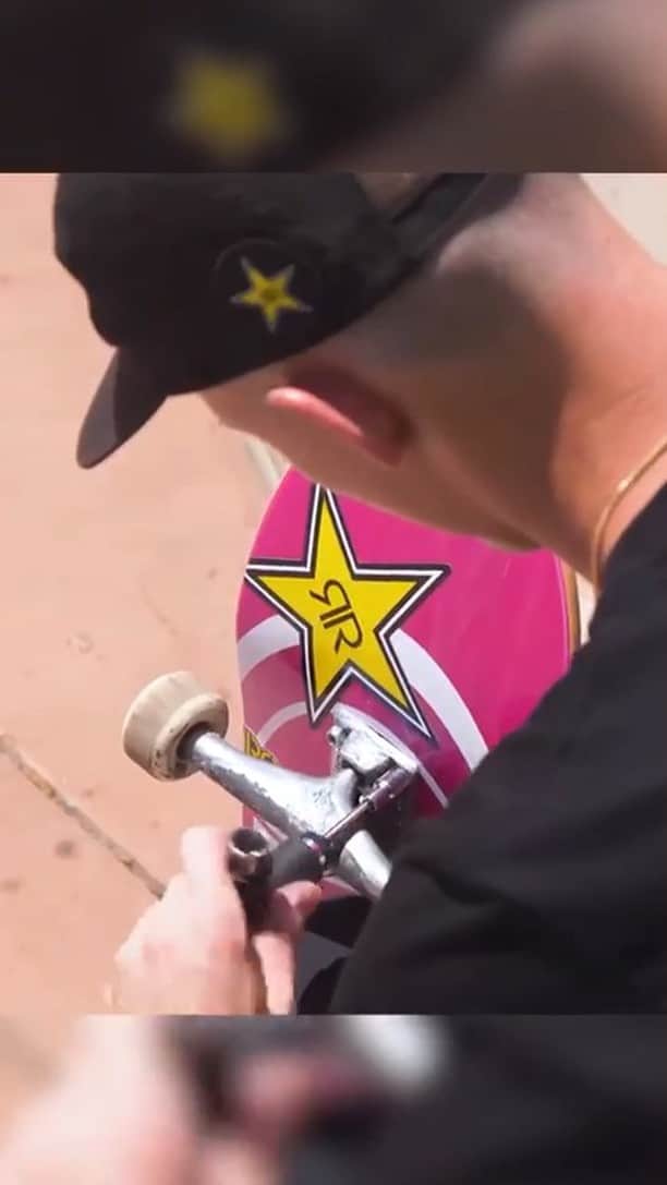 ジェイク・イラーディのインスタグラム：「Hyped to announce that I ride for @rockstarenergy #rockstarenergy 🎥 @erykburton  @chrisrogersfilms」