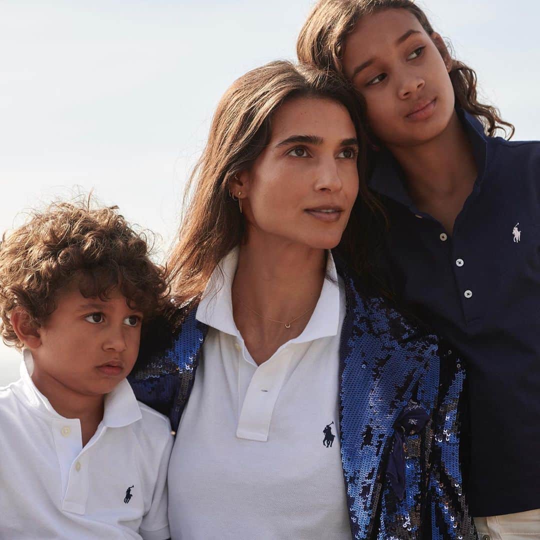 Polo Ralph Laurenさんのインスタグラム写真 - (Polo Ralph LaurenInstagram)「“Since I was a little girl, I knew I wanted to be a mom. I come from one out of ten children. So it’s always been my thing to have my own family.” —Teresa Lourenco on having her children, Zaria Lourenco-Noel and Lion Lourenco-Noel. . This Mother’s Day, join us as we celebrate motherhood in all its forms. . Explore the campaign at RalphLauren.com/Family . #PoloFam #MothersDay」5月12日 10時13分 - poloralphlauren