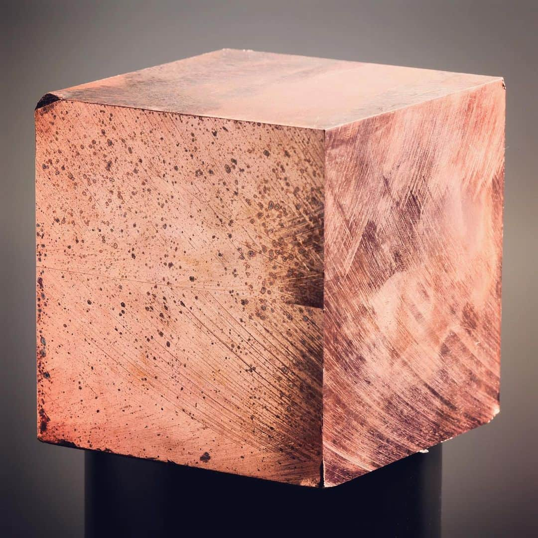 ニック・ナイトさんのインスタグラム写真 - (ニック・ナイトInstagram)「Block of copper .」5月12日 5時10分 - nick_knight