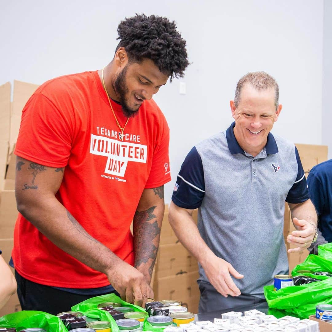 ヒューストン・テキサンズさんのインスタグラム写真 - (ヒューストン・テキサンズInstagram)「The seventh annual #TexansCare Volunteer Day was a success! 🙌」5月12日 6時20分 - houstontexans