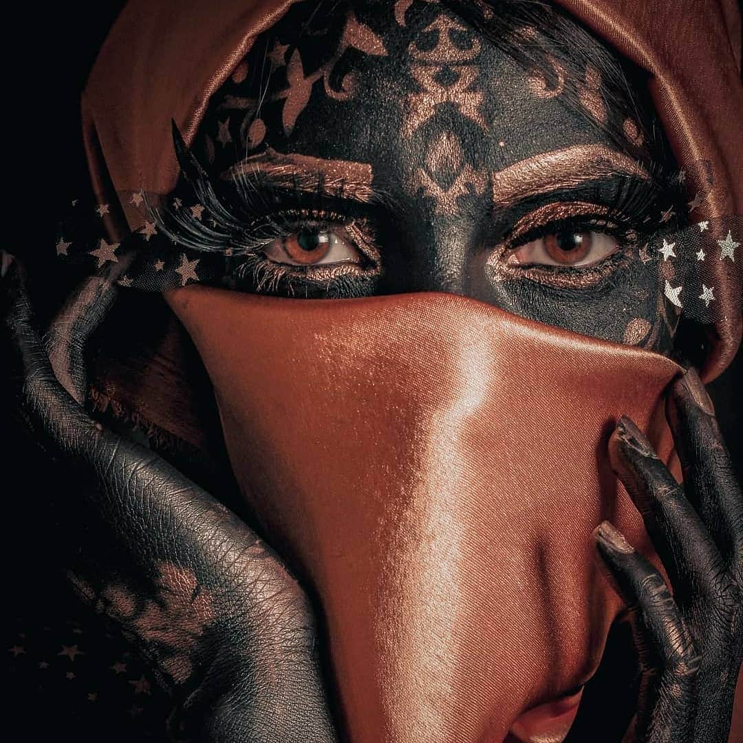 Nature|Folk|Portrait|Videoのインスタグラム：「━━━━━━━━━━━━━━━━━━━ Photo by @estebansibar  Model @fabritzzia_guzman  Congratulations!  Selection by  @gulumsedunya ━━━━━━━━━━━━━━━━━━━ Team #ig_mood @unsalsicilli @humanistanbul @gizemparlak_ @emili35 @hakancgrn @gulumsedunya @semihcevval @gulperi_karademir @celilbezeng ━━━━━━━━━━━━━━━━━━━ Community @moodcommunity General Tag #moodcommunity ━━━━━━━━━━━━━━━━━━━ #ig_pics_estebansibar」