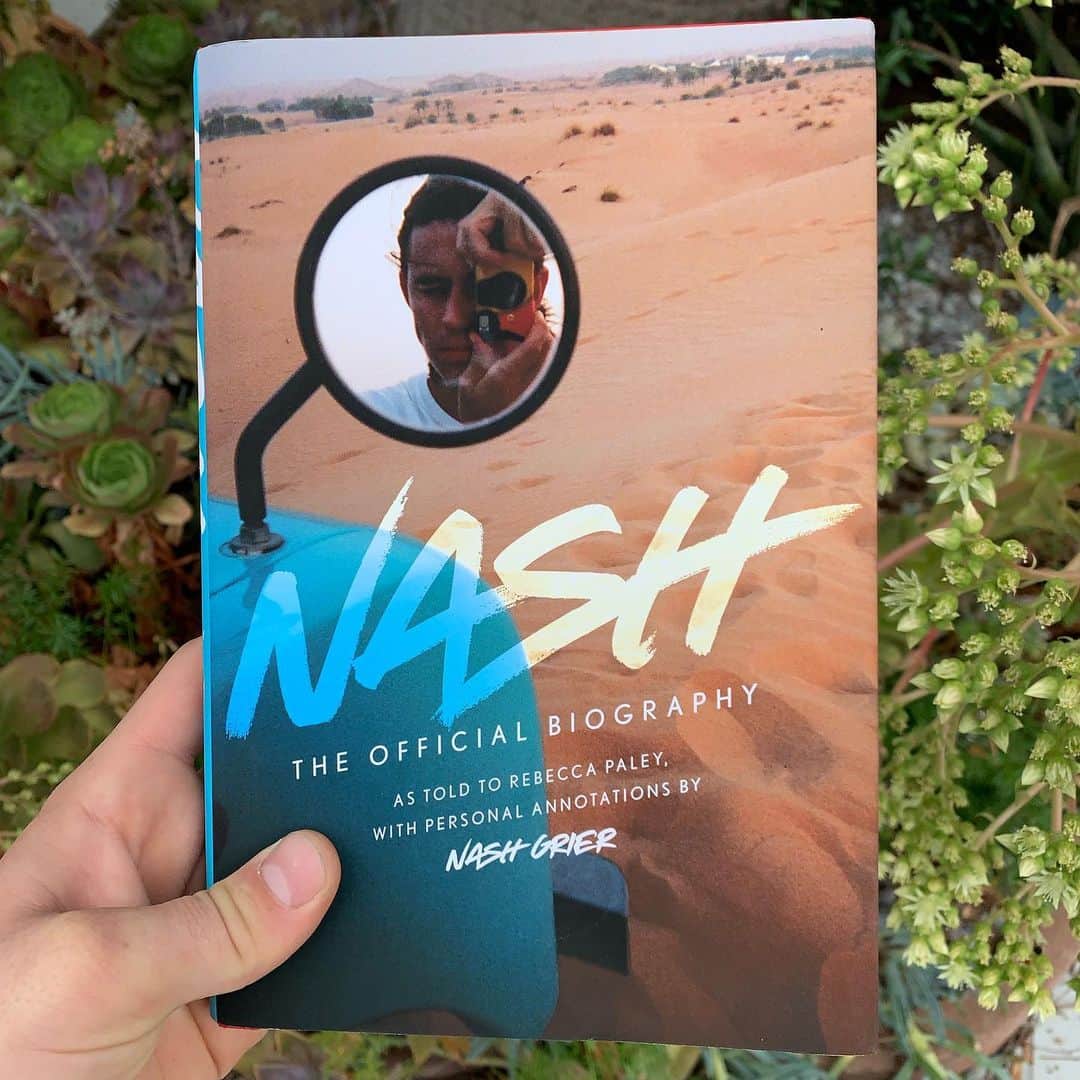 ナッシュ・グリアさんのインスタグラム写真 - (ナッシュ・グリアInstagram)「SO EXCITED TO FINALLY ANNOUNCE THIS!!! Pre-order for “NASH” is now available everywhere! Swipe up on my story to cop 📚」5月12日 7時28分 - nashgrier
