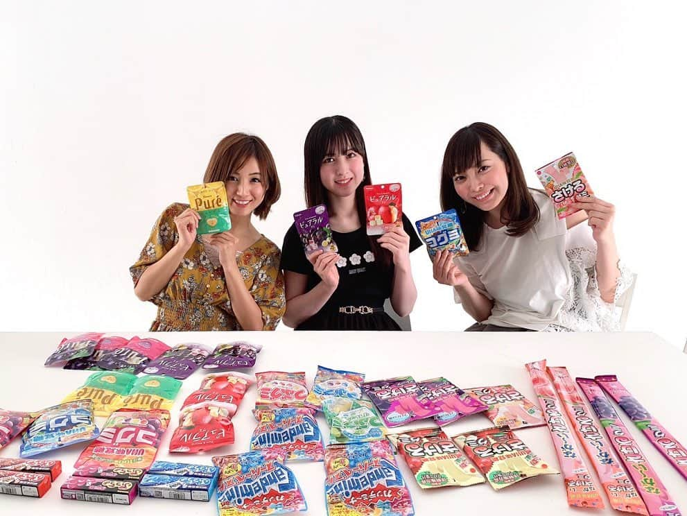 永野芹佳さんのインスタグラム写真 - (永野芹佳Instagram)「🍬🍫🍿🍩🍭 #お菓子のデパートよしや」5月12日 7時36分 - iroziro_serika