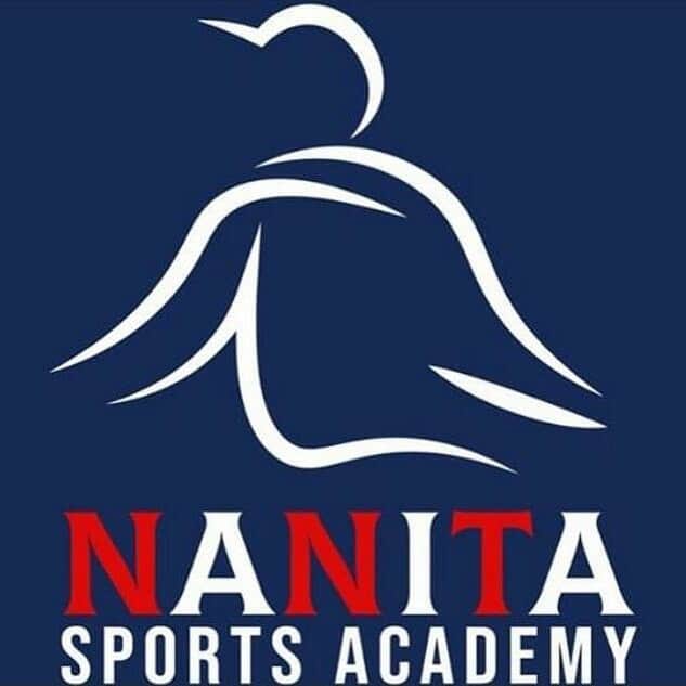 のインスタグラム：「@nanitasportsacademy siguenos!!!」