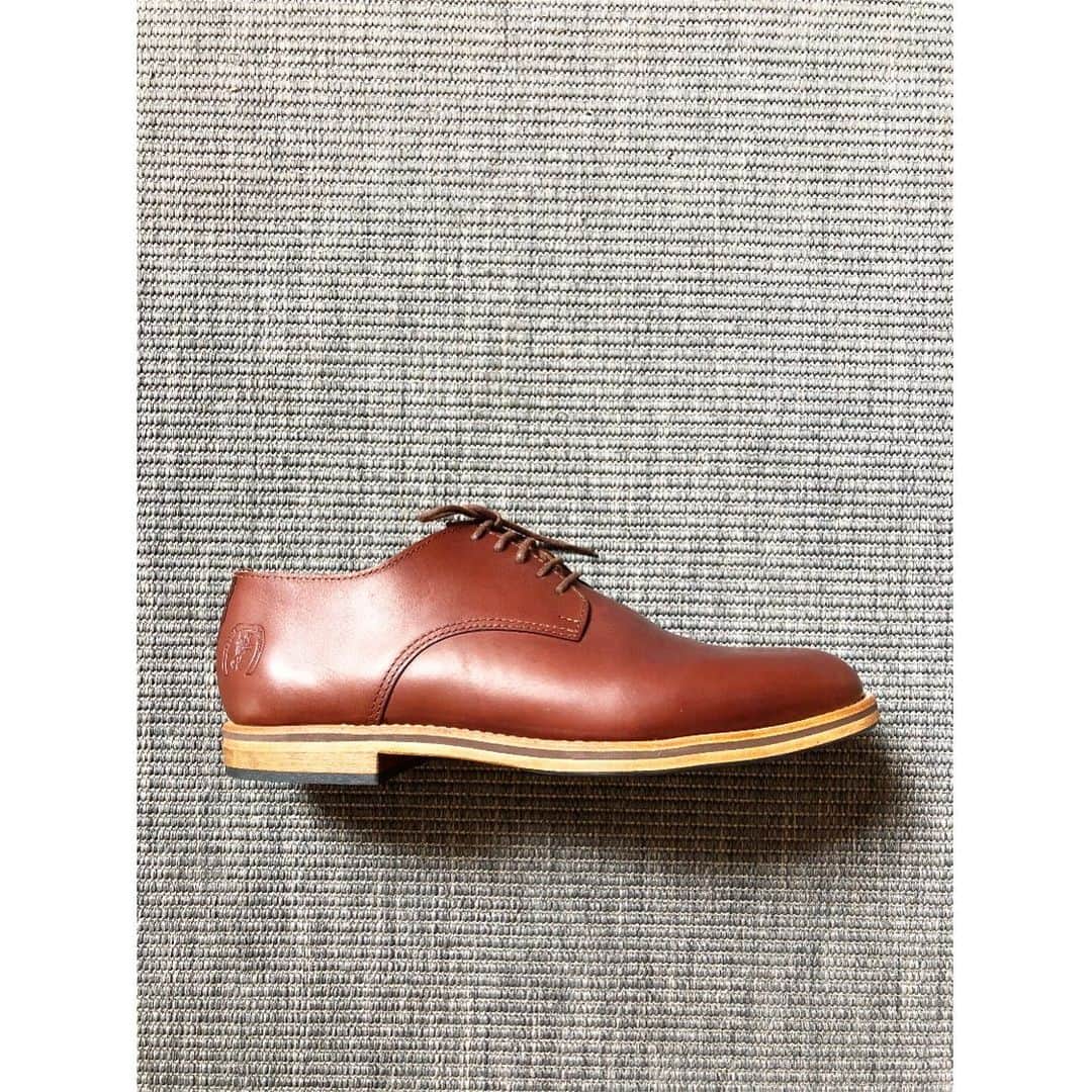のインスタグラム：「Classic beauty #derby #derbyshoes #leathershoes #unisexshoes #labottegardiane #madeinfrance #labelepv #savoirfairefrancais #since1958 #sundayshoes」