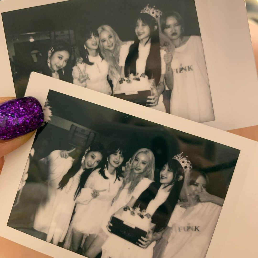 ソルジさんのインスタグラム写真 - (ソルジInstagram)「28번째 너의 생일에도 함께할 수 있어서 행복했어♥️ #EXID#솔지#엘리#하니#혜린#정화」5月12日 18時15分 - soul.g_heo