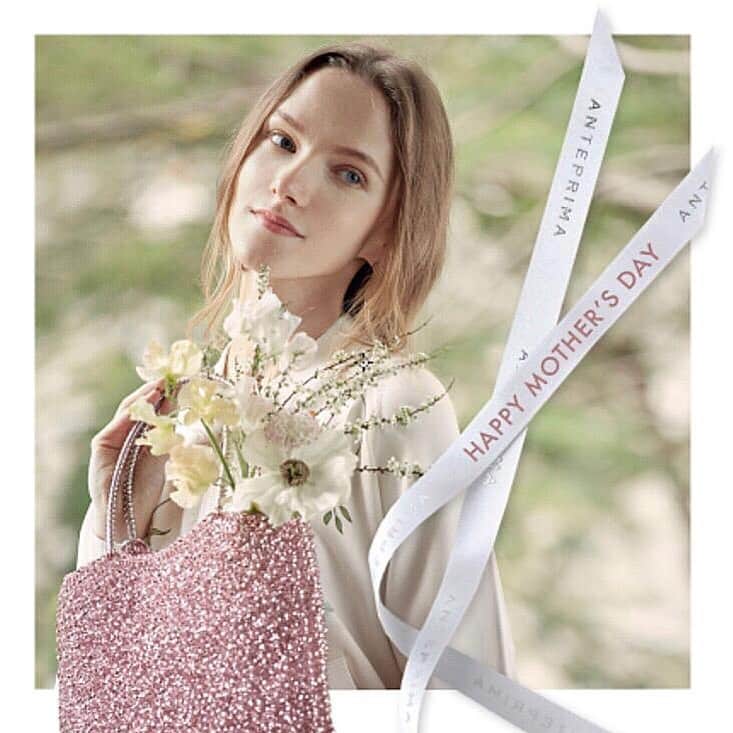 ANTEPRIMAさんのインスタグラム写真 - (ANTEPRIMAInstagram)「Anteprima wishing “Happy Mother’s Day” to every super mum and special women in our lives. ﻿ ﻿ #antepirma #mothersday #wirebag #anteprimawirebag #fashion #アンテプリマ #giftidea #母の日」5月12日 10時49分 - anteprimaofficial