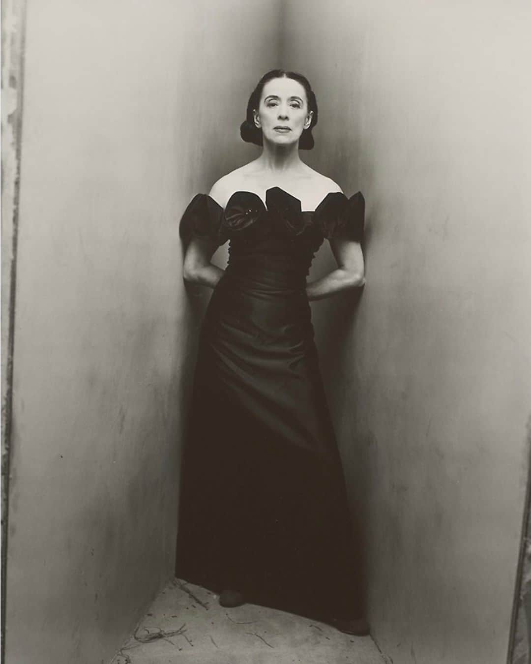 トームさんのインスタグラム写真 - (トームInstagram)「#MarthaGraham in #Vogue 1948 by #IrvingPenn #HappyBirthday to this #LEGEND」5月12日 11時00分 - tomenyc