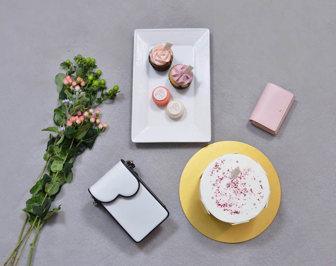 I.T IS INSPIRATIONさんのインスタグラム写真 - (I.T IS INSPIRATIONInstagram)「Happy Mother’s Day! Spoil your mum with the @bapyjapan x @siftdesserts Mother’s Day Collection.  Head over to @bapyjapan and @siftdesserts for more details 👉 - #bapy_sift #ITHK #ITisInspiration #bapy #bapyjapan #siftdesserts」5月12日 11時57分 - ithk