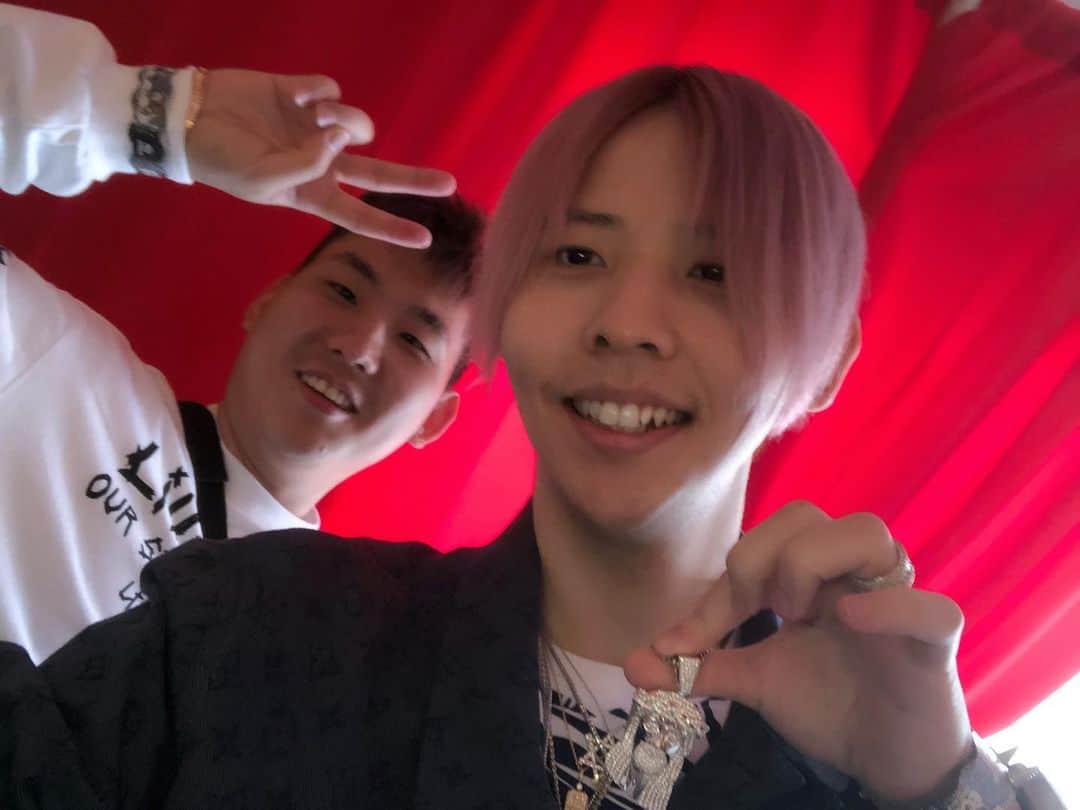banvoxさんのインスタグラム写真 - (banvoxInstagram)「With JuniorChef🔥🔥🔥 @ EDC Japan #legend @iamjuniorchef」5月12日 12時15分 - banvox