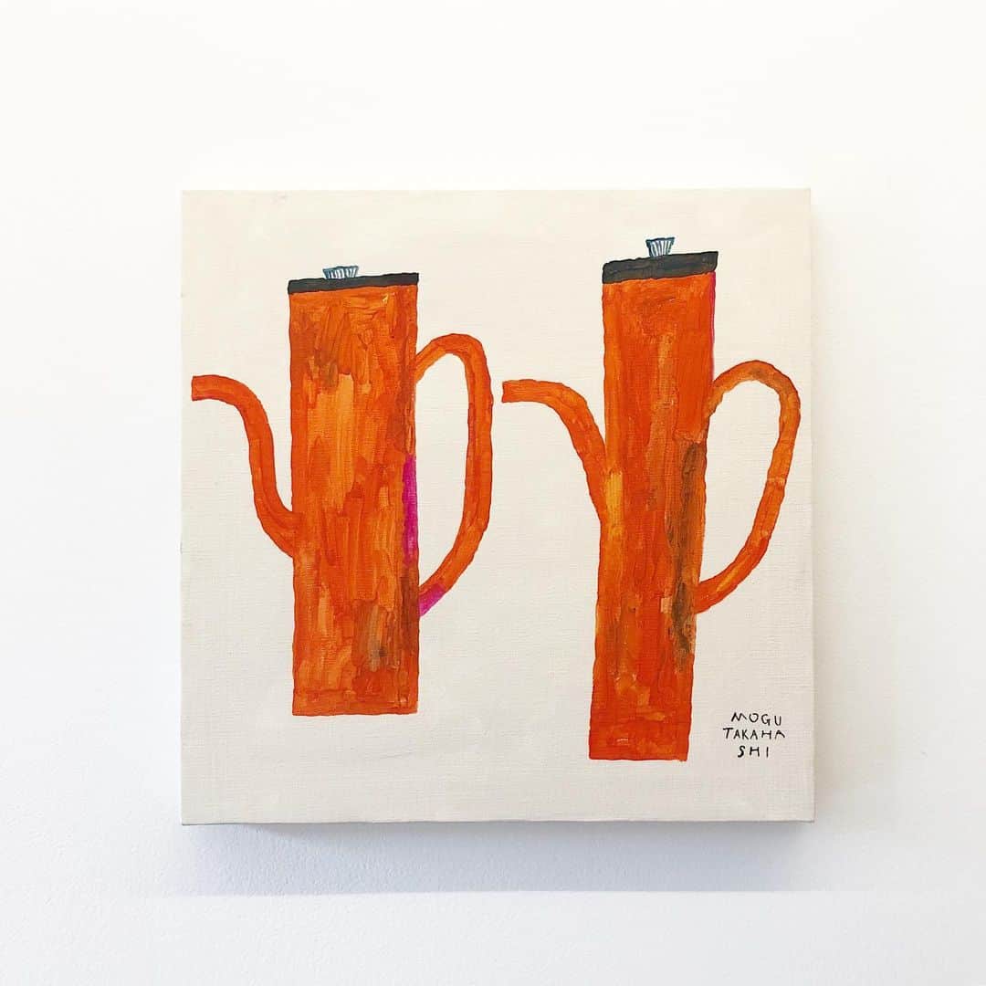 Mogu Takahashiのインスタグラム：「Kettle Kettle 455x455mm Gouache on wood / 2019 Sold ﻿—————————————﻿﻿ ﻿﻿ Mogu Takahashi ﻿﻿ “ A Little Hat On You "﻿﻿ ﻿﻿ Exhibition: 8th May - 1st June﻿﻿ ﻿﻿ Lamination Drive ﻿﻿ Gallery hours: Wed - Fri 11-6 / Sat 12-5﻿﻿ 52 Budd St, Collingwood 3066﻿﻿ @lamingtondrive﻿﻿ ————————————————﻿﻿ * If you have any questions about this exhibition and artworks please contact to the gallery by Email. <info@lamingtondrive.com>﻿﻿ ————————————————﻿﻿ #lamingtondrive #melbourne #mogutakahashi #alittlehatonyou」