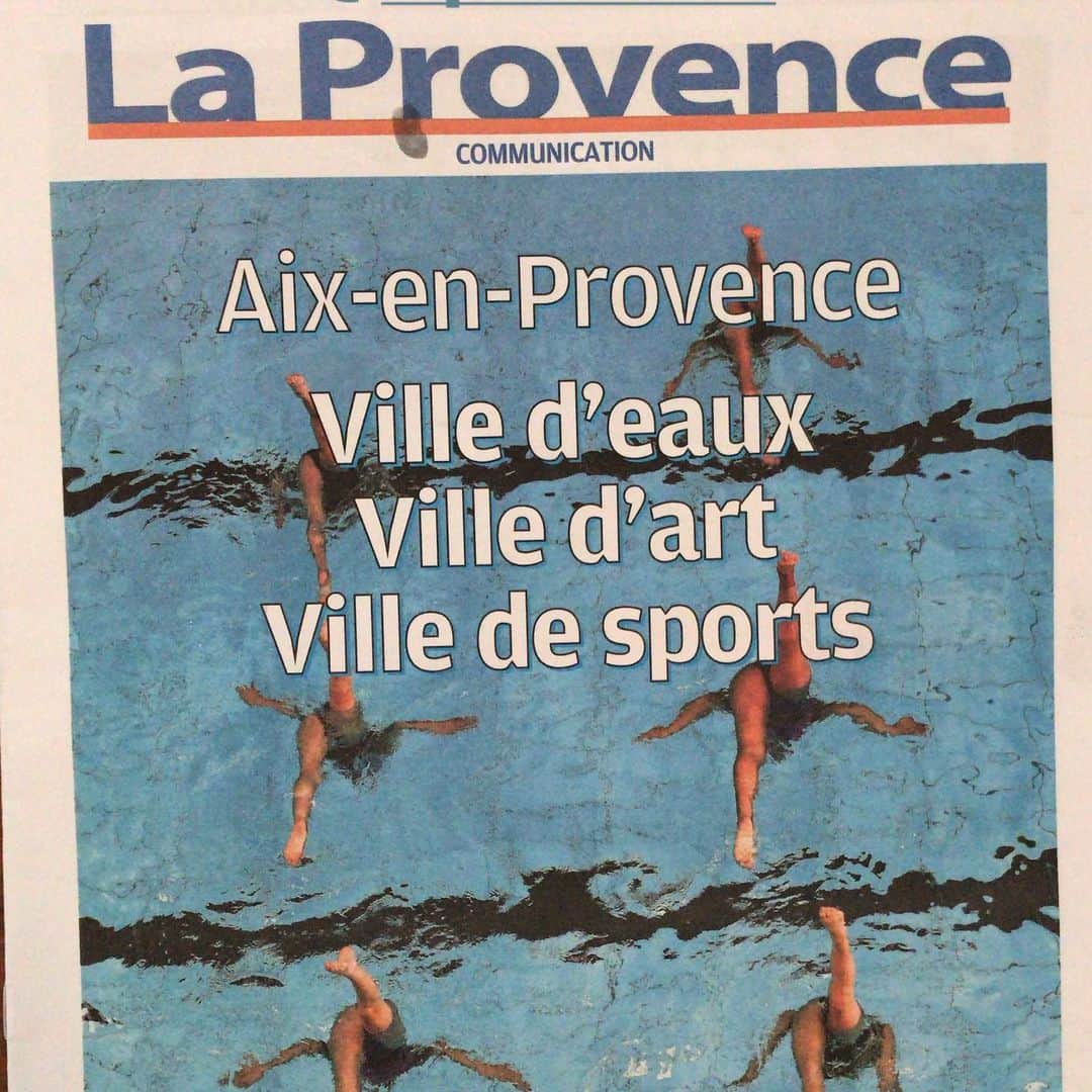 ヴィルジニー・デデューさんのインスタグラム写真 - (ヴィルジニー・デデューInstagram)「@aixmaville @la Provence #1er  #VilledEauVilledArt le slogan de Aix-en-Provence depuis toujours ... La Natation Synchronisée The Sport pour Représenter notre Ville 👌🏼💧🧜🏼‍♀️」5月12日 13時58分 - virginie_dedieuoff