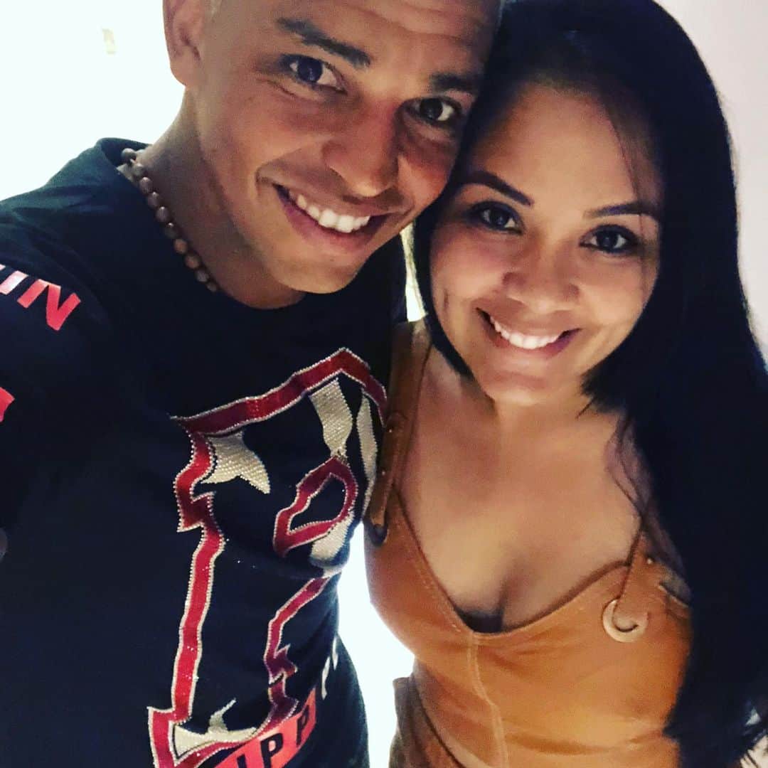 アデルラン・サントスのインスタグラム：「Para as mulheres mais importante da minha vida: Feliz Dia das Mães!」