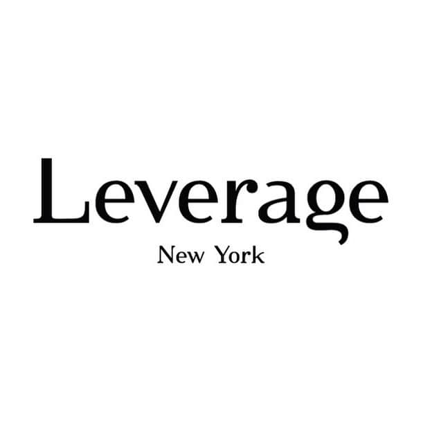 Leverage リバレッジさんのインスタグラム写真 - (Leverage リバレッジInstagram)「ニューヨーク、LAで話題のブロードライバーが大人気のサロン。 有名人も多数ご来店の東京広尾にある美容室です。  海外経験のあるスタッフも含め、カラーリストなどそれぞれのプロフェッショナルが在籍しております。 まつ毛エクステ、ネイルの施術も可能です。  リバレッジドライバーではNYでTokuyama Salon経営の、オーナーTAKAの技術指導の元でトレーニングされた美容師がお待ちしております。  ドリンクサービスも充実しておりNYブルックリンで話題のコーヒーBrooklyn Roasting Companyや、一流ホテルなどでサーブされているNYの高級紅茶ブランドHARNEY & SONS、又ワインなどもご用意しております。 . . 東京都渋谷区広尾5-1-32 ST広尾3F ☎︎03-6721-9578  #hair #haircolor #イルミナカラー #イルミナ #アディクシー #グラデーション #ハイライト #外国人風 #外国人風カラー #美容師 #美容室 #instagram #instagood #l4l #like4like #followme #カラーリスト #マツエク #グレージュ #グレー #バレイヤージュ #koreanstyle #ミルクティーベージュ #ラベンダーアッシュ #ダブルカラー #leverage #leveragenewyork #newyork #白髪染め #greyhair」5月12日 16時35分 - leveragenewyork