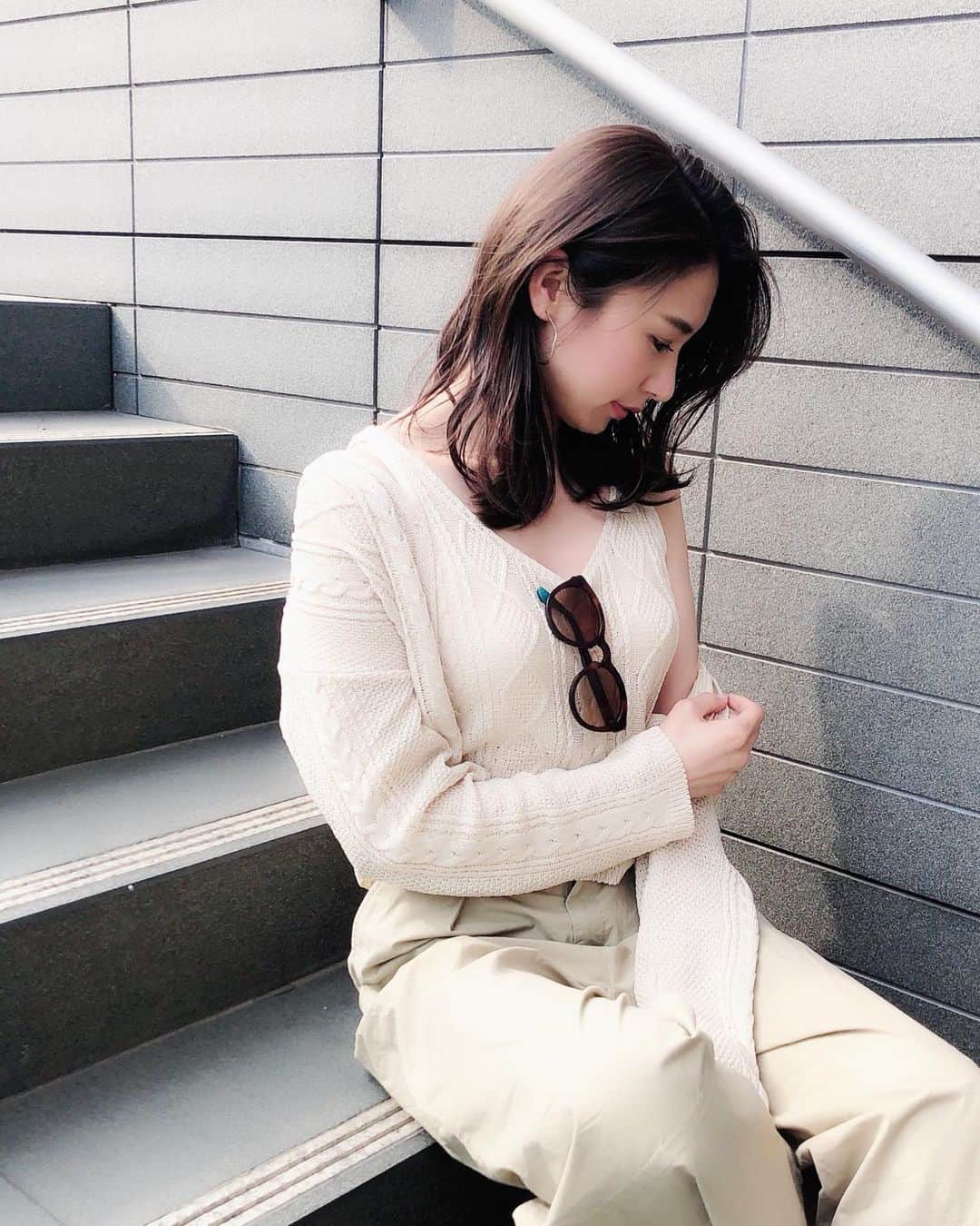 のインスタグラム：「. . 日差しが暖かかったから 薄着でお出かけ☀️💕 . .」