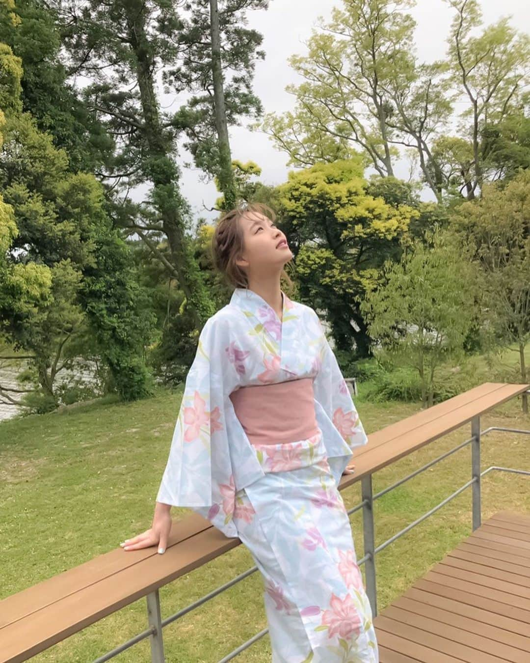 谷川りさこさんのインスタグラム写真 - (谷川りさこInstagram)「涼しげ 令和初浴衣 #shooting#浴衣#yukata#hairstyle #japan#夏はすぐそこ」5月12日 17時39分 - risakoko