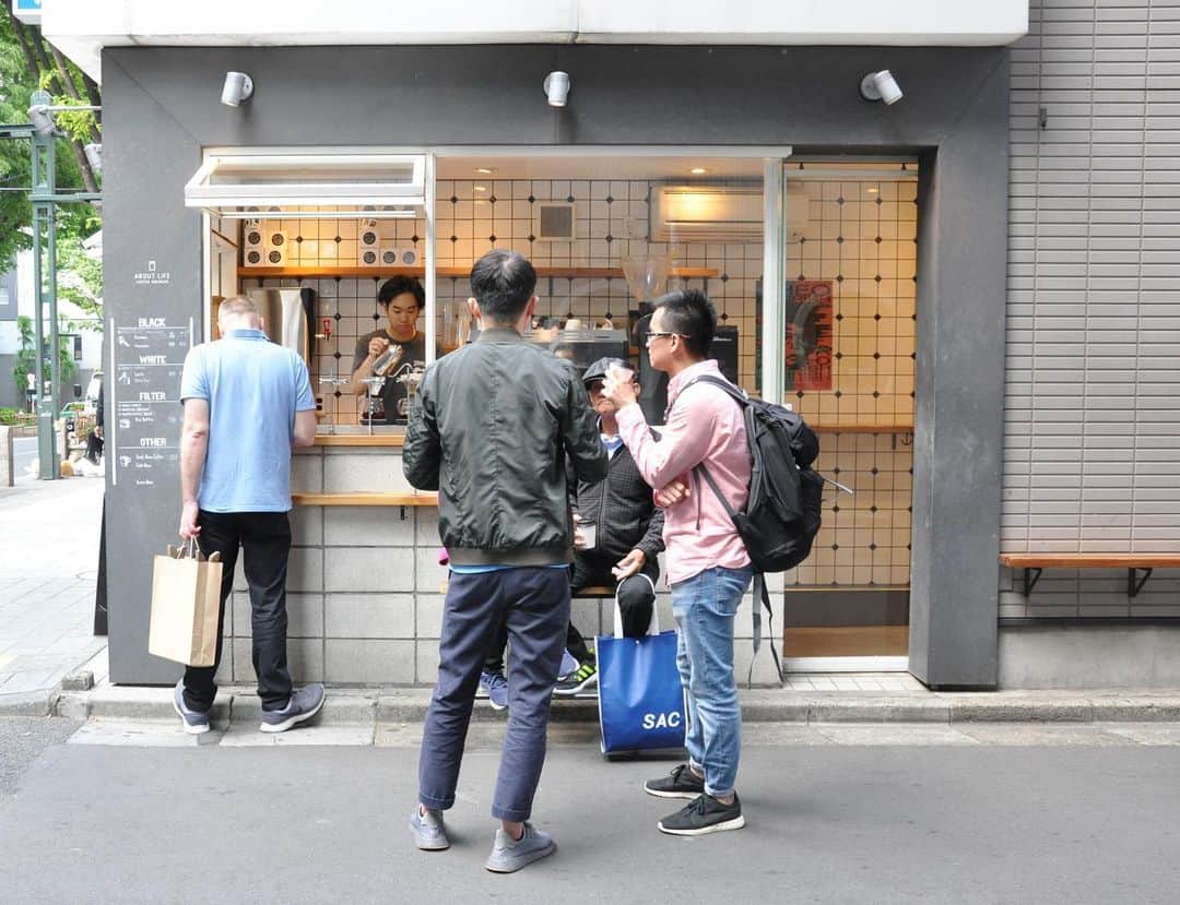 ABOUT LIFE COFFEE BREWERSのグルメインスタ