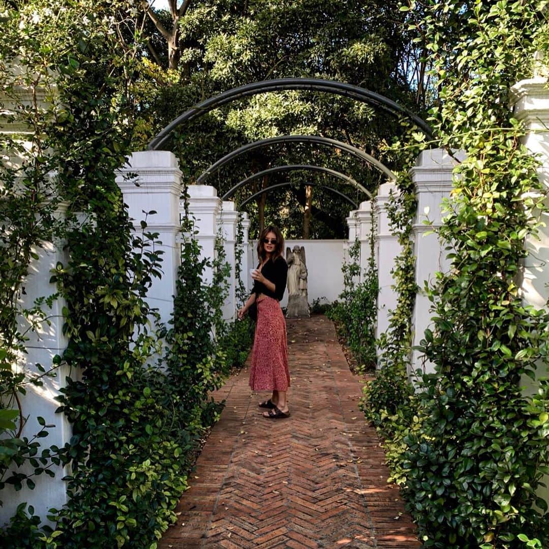 Jessicaさんのインスタグラム写真 - (JessicaInstagram)「What a special weekend away this was at @akademieguest hotel in Franschhoek ❤️ A perfect little place that pays attention to every detail! Thank you for such a beautiful stay and allowing us to make such amazing memories here! #akadamiestreet #franschhoek」5月13日 3時14分 - jessleebuchanan