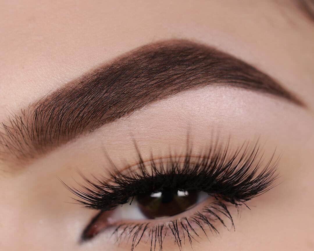 Benefit Cosmeticsさんのインスタグラム写真 - (Benefit CosmeticsInstagram)「@a1delatorre coming for us with her #benefitbrows! 💋She creates this Contour Brow using #kaBROW! in shade 5, #foolproof brow powder in shade 5 & #highbrow eyebrow highlighter! #regram #friendswithbenefit」5月13日 3時23分 - benefitcosmetics