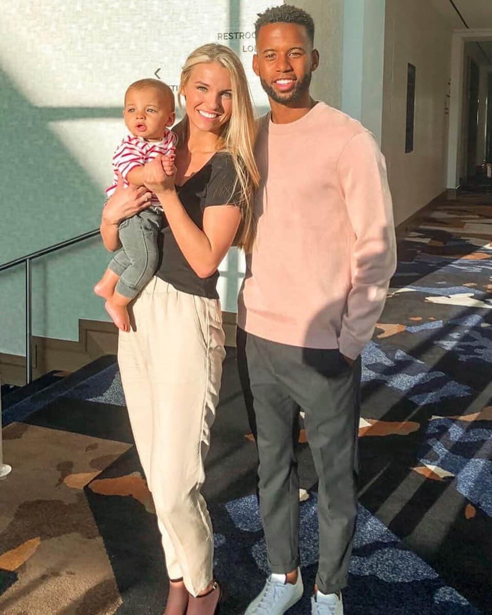 ケリーン・アコスタのインスタグラム：「Happy 1st Mother’s Day Kenz! Thanks for being more than an incredible Mom to Emerson. We appreciate all that you do! This day is for you!! ❤️」