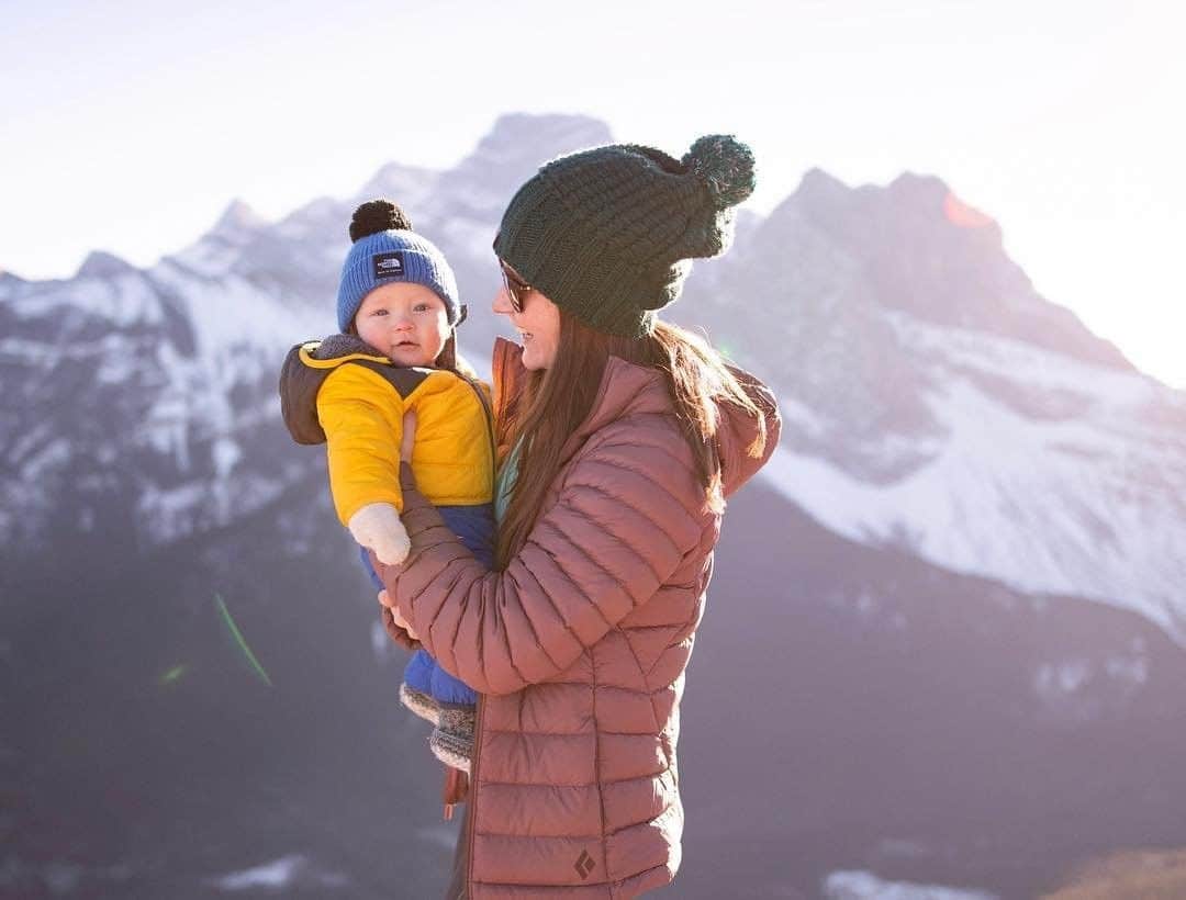 REIさんのインスタグラム写真 - (REIInstagram)「This #MothersDay, how are you celebrating the moms in your life?  Photo: @lm_little in Kananaskis Country, #Alberta. #OptOutside」5月12日 20時01分 - rei