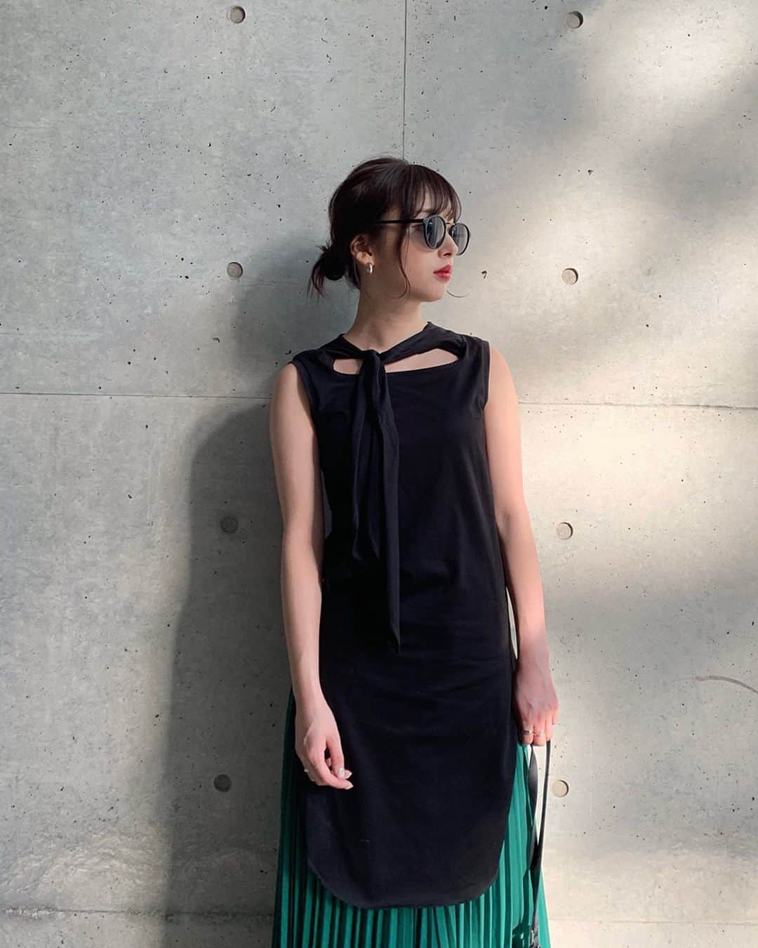 谷川菜奈さんのインスタグラム写真 - (谷川菜奈Instagram)「outfit❤︎ sunglasses @leannofficial  tops @soduk_official  bottom @zara  shoes @un3d_official  bag @jilsander  #LEANN#leannofficial#リーン #soduk」5月12日 20時07分 - pechi.130