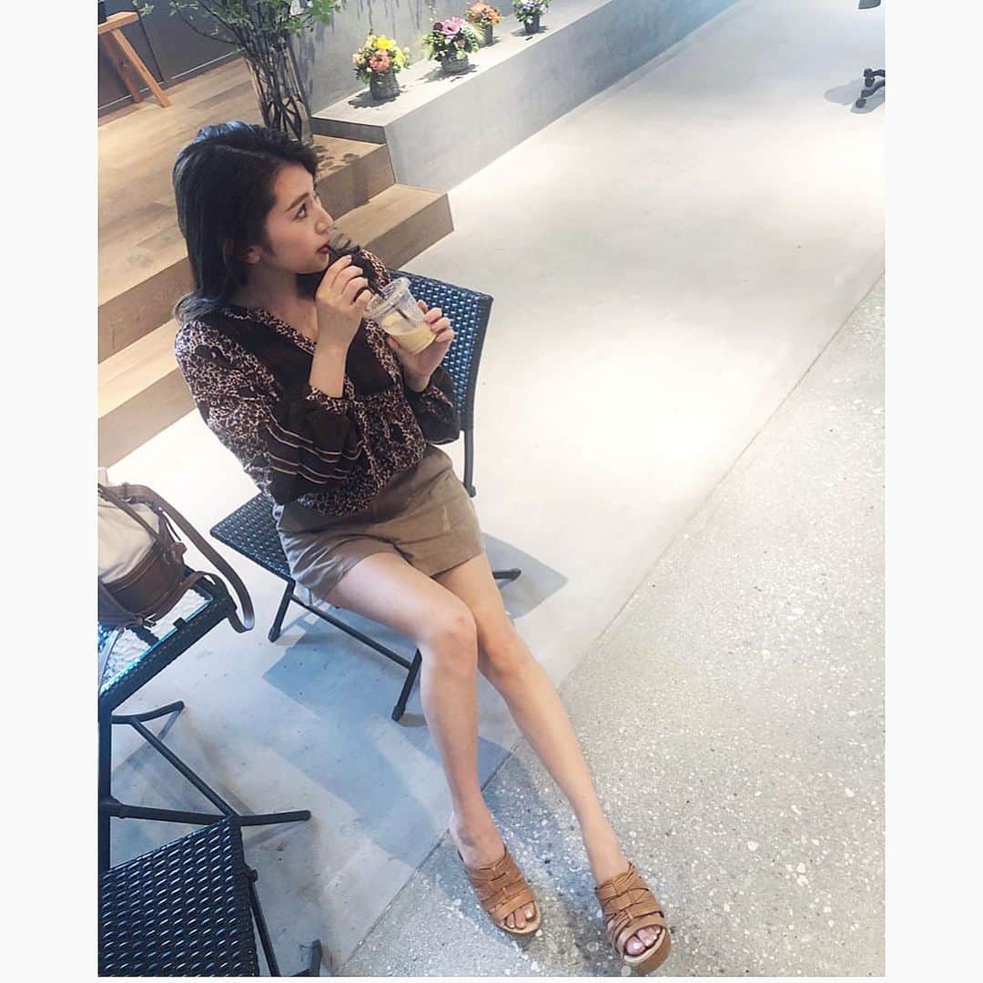 藤原菜摘さんのインスタグラム写真 - (藤原菜摘Instagram)「Brown Day☕️👗🧡 韓国で買ったショーパンらくちんすぎて最高〜。#n_code_」5月12日 21時03分 - natsumi_fujiwara