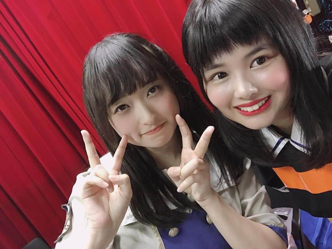 蒼山みことさんのインスタグラム写真 - (蒼山みことInstagram)「前の舞台で共演した、アライブとレイニーの渡セイラちゃんと📸  相変わらず可愛くて、天使でした👼 また対バンで一緒になれるといいな💕  #photo #idol #sukisugirukiss #mikotoaoyama #araivetorainy #seirawatari #アイドル #スキスギルキス #蒼山みこと #アライブとレイニー #渡セイラ #likeforlikes #instalike #instagood #instaphoto #followｍe #フォロー大歓迎 #フォロワーさんは宝物」5月12日 21時41分 - mikoto__aoyama0917