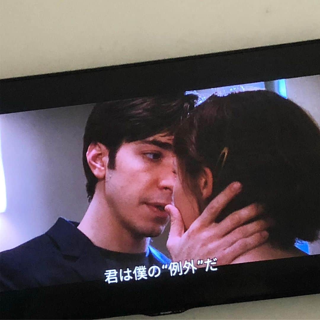 美香さんのインスタグラム写真 - (美香Instagram)「【そんな彼なら捨てちゃえば？】 自分や仲良しの友人や誰もが経験したことがあるような ガールズトークムービー🎬 He’s Just Not That Into You＝彼はあなたに興味がないのよ というメッセージが繰り返され、あるある！わかる！と笑えたり、 ぎょー😨となったり。 結末全てがハッピーエンドではないけれどそれぞれに清々しさがあり、楽しく見やすかった一本🎬  そして スカーレットヨハンソンの美しくセクシーなbodyにとにかく釘付けでした💗💗💗 #そんな彼なら捨てちゃえば #ガールズトークムービー #ホントに会いたきゃ男は行動に出る ←よく出てくるセリフ #それ正解」5月12日 21時52分 - mikaofficial99