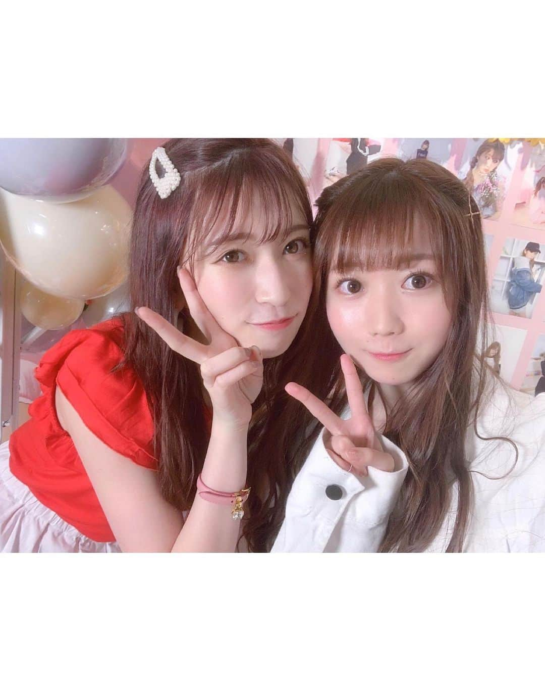 大谷映美里さんのインスタグラム写真 - (大谷映美里Instagram)「🐕🐩🐕🐩 ㅤㅤㅤㅤㅤㅤㅤㅤㅤㅤㅤㅤㅤ 吉田朱里さんプロデュースブランド #Amiuuwink のポップアップストアに お邪魔してきました🥰💕 ㅤㅤㅤㅤㅤㅤㅤㅤㅤㅤㅤㅤㅤ お洋服も店内も可愛くて…！着るのが楽しみです🍒 お店の中にも外にも女の子が沢山いらっしゃって、 アカリンさんは偉大だなぁと思いました✨✨ ㅤㅤㅤㅤㅤㅤㅤㅤㅤㅤㅤㅤㅤ なんと、お写真も撮っていただきました( ´^`° )💗 すごく優しくして下さって…ドキドキしました…☺️ アカリンさんはもちろん、 アカリンさんのプロデュースするものが大好きなので これからも楽しみにしています。🌸 ㅤㅤㅤㅤㅤㅤㅤㅤㅤㅤㅤㅤㅤ #あみゅポップアップ #吉田朱里 さん♡」5月12日 23時01分 - otani_emiri