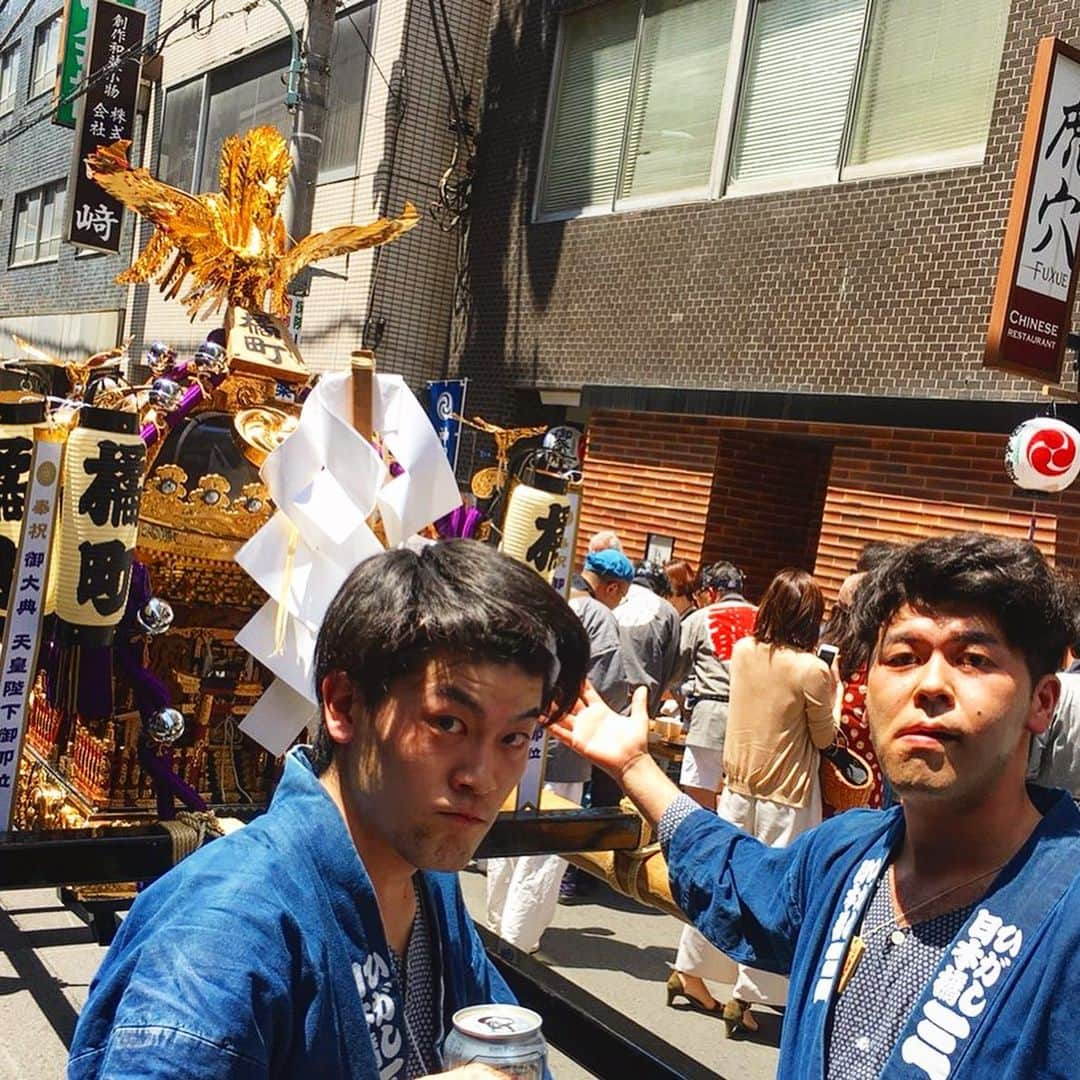 土佐卓也さんのインスタグラム写真 - (土佐卓也Instagram)「神田明神祭り！ 我々は地元の町会、東日本橋三丁目の御神輿を担ぎました！！ やはり祭り最高、そして神田明神万歳！！ #神田明神  #御神輿  #東日本橋 #日本橋 #紺半纏 #江戸っ子  #地元  #早くまた担ぎたい」5月12日 23時09分 - takuyatosa1