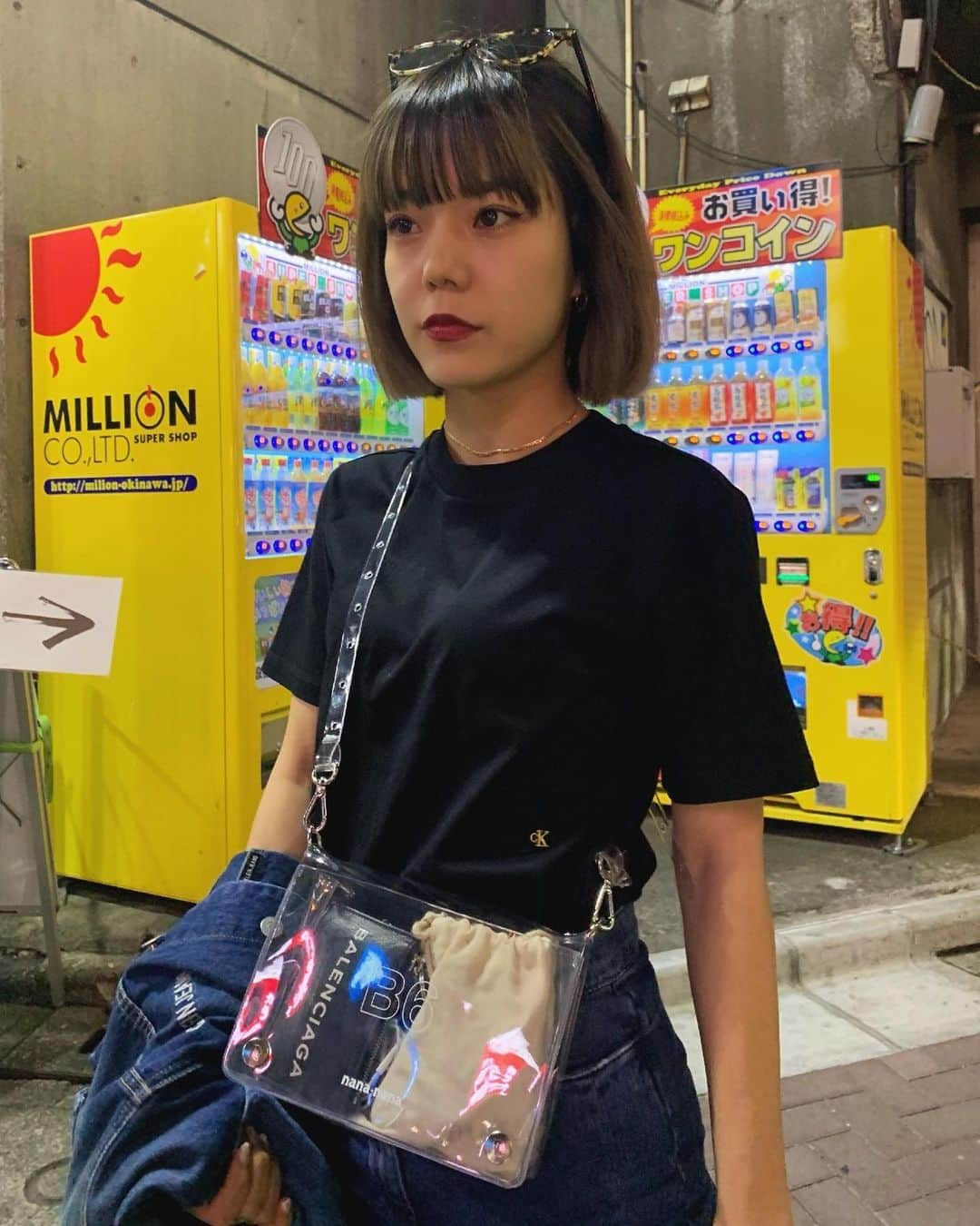 長澤メイさんのインスタグラム写真 - (長澤メイInstagram)「Tシャツにすごいいい位置に @calvinklein の刺繍があるの🥺☝🏼️💘 #mei_outfit」5月12日 23時15分 - xxmeixx1208