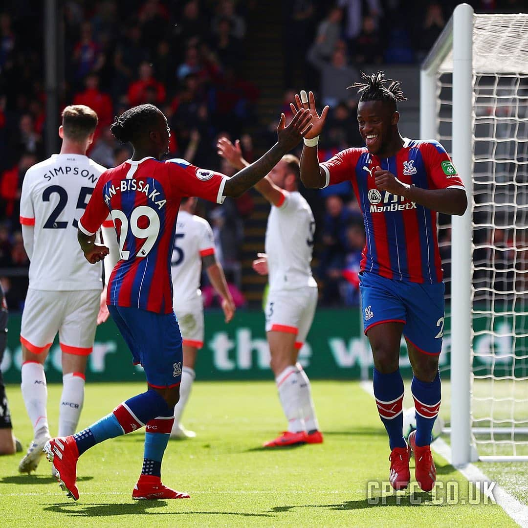 クリスタル・パレスFCさんのインスタグラム写真 - (クリスタル・パレスFCInstagram)「Michy doubles the lead! #CPFC 🦅 #CRYBOU」5月12日 23時46分 - cpfc