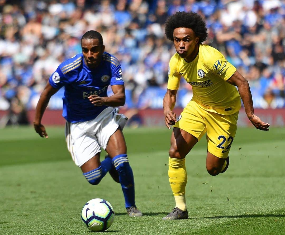 チェルシーFCさんのインスタグラム写真 - (チェルシーFCInstagram)「Chances at both ends but it’s Leicester 0-0 Chelsea at half-time. #LEICHE #CFC #Chelsea」5月12日 23時51分 - chelseafc