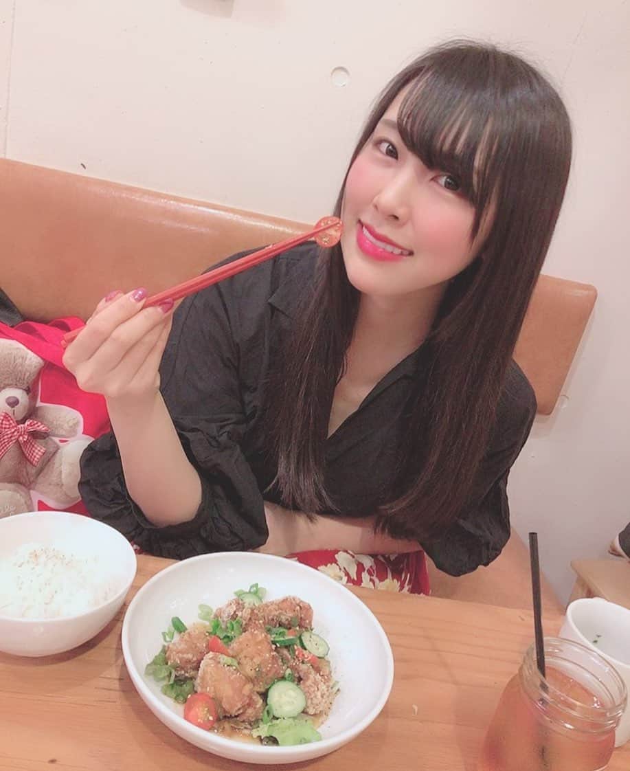 のインスタグラム：「おやくま🐻 . . #デート #🍴 の相手はブログちぇっくよろくまちゃん(´･(ェ)･`)♡ . . #おやすみ #goodnight #🌙 #おやくま #日々の出会いに感謝 #バクステ外神田一丁目 #いっちょめ #熊本美和 #miwakumamoto  #アイドル #idol #일본 #아이돌 #アイドルボウラー #Pリーガー #プロボウラーになりたい #instagood #followme #kawaii #makeup #beauty #黒髪 #渋谷 #共犯者 #リリイベ #ありがとう #私服 #すきぴ」