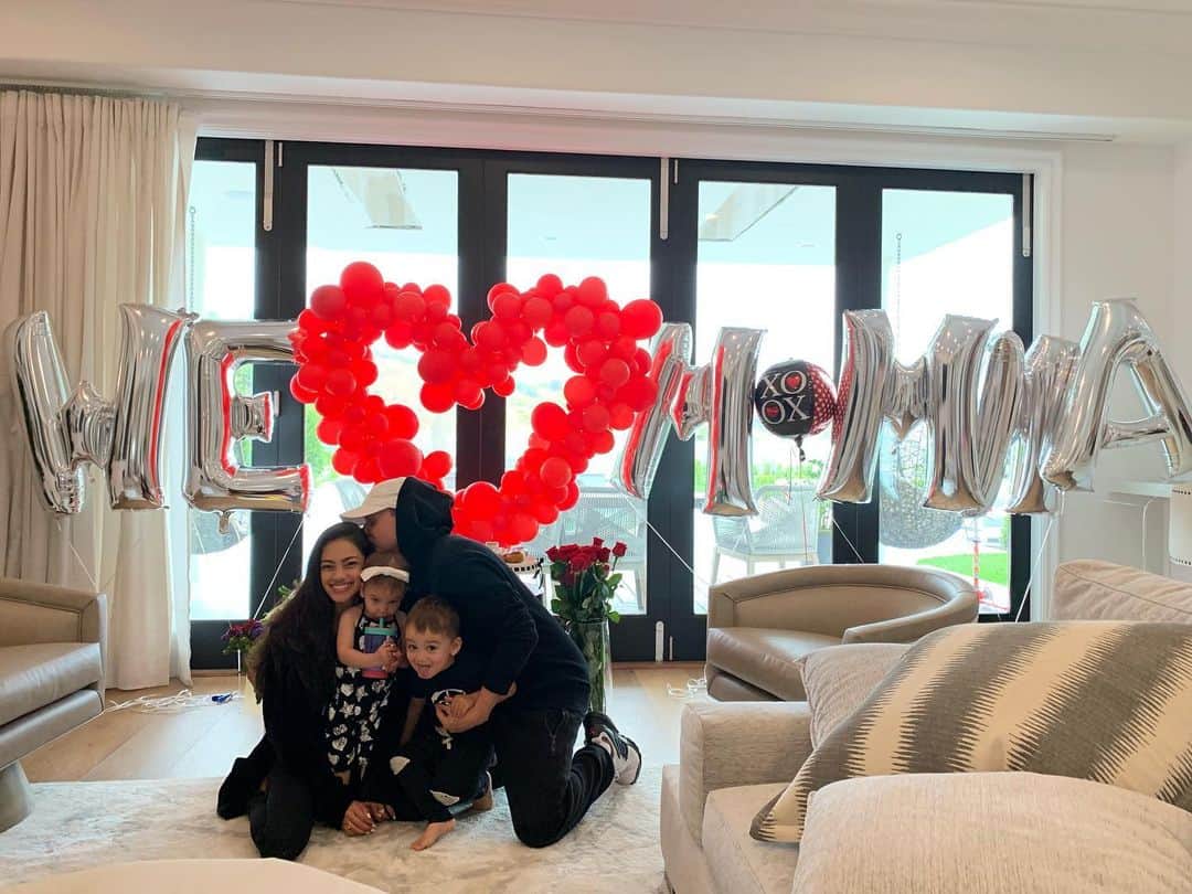 ロブ・ディアデックのインスタグラム：「We ❤️Momma! Thank you for your love, your kindness, your strength, and your inspiration. We love you so much. Happy Mother’s Day!」