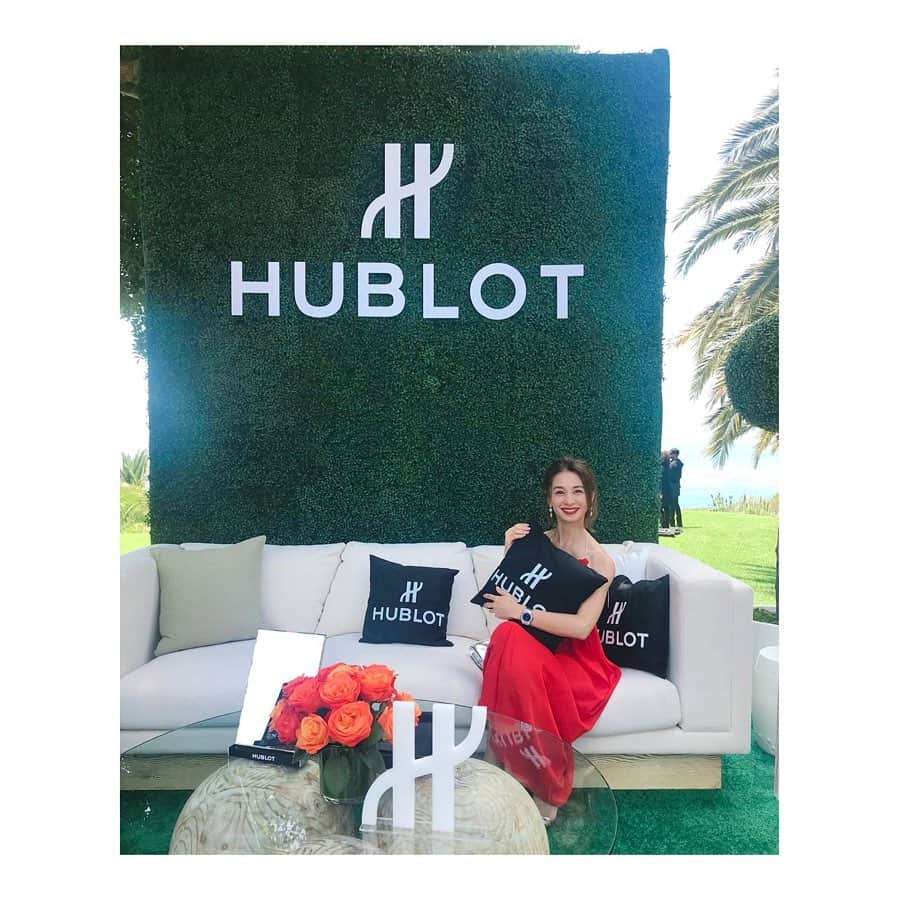 稲沢朋子さんのインスタグラム写真 - (稲沢朋子Instagram)「HUBLOTさんチャリティーイベントへ参加させて頂きました 素晴らしい場所でのイベントで✨お天気も良く最高でした✨ #bestbuddies #limitededition #malibu #inclusion #charity #california #mothersday #HUBLOT @hublot_northamerica @hublot_japan @bestbuddies @womensalzmovement  @story_love40」5月13日 0時35分 - ina_tomo