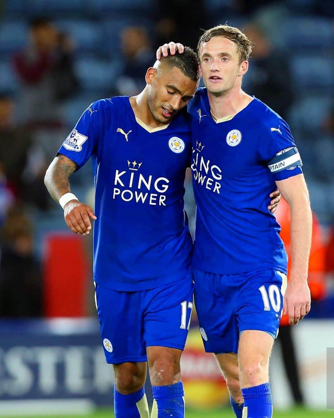 アンディー・キングさんのインスタグラム写真 - (アンディー・キングInstagram)「Legends 🙌🏼. It’s been a pleasure to share the pitch and the changing room with these 2. Great players and even better guys for @lcfc. Thanks lads 💙」5月13日 1時10分 - andyking