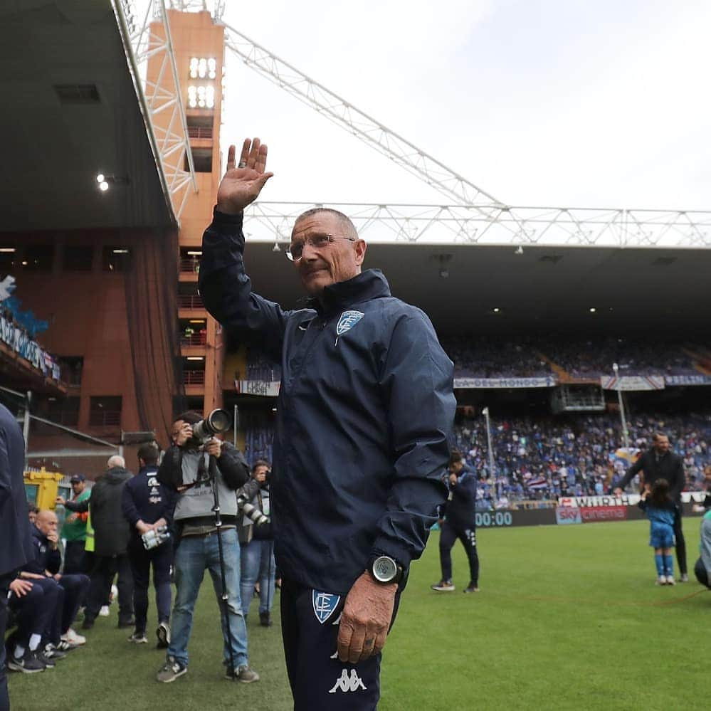 エンポリFCさんのインスタグラム写真 - (エンポリFCInstagram)「Il vantaggio di Farias, il raddoppio di Di Lorenzo: a Genova gli azzurri vincono 2-1 👏💪🤙」5月13日 1時30分 - empoli_fc_official