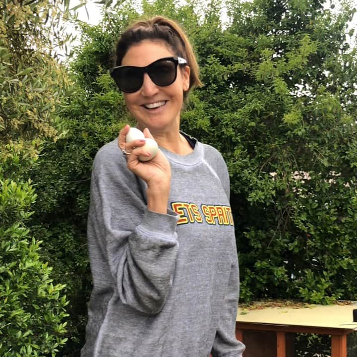 ヘザー・マクドナルドのインスタグラム：「Happy Mother’s Day to all kinds of mothers.」