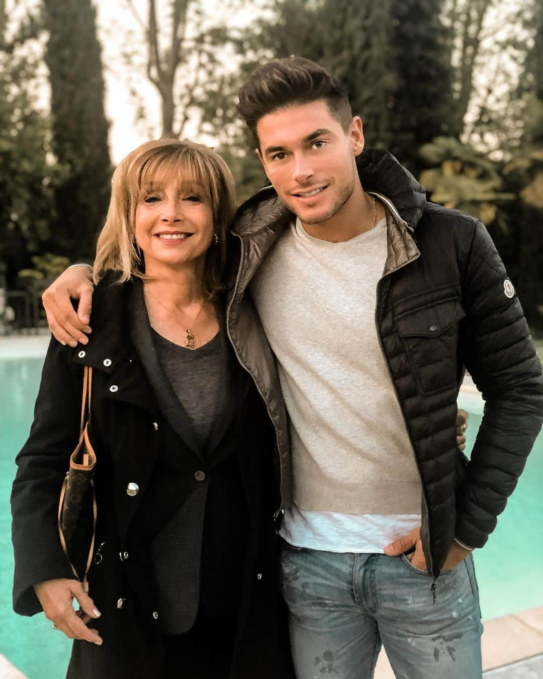 アンドレア・デンバーさんのインスタグラム写真 - (アンドレア・デンバーInstagram)「The main reason why I flew to italy for a few days was to celebrate your birthday and to spend time with you🥰 Happy Mother’s Day to my beautiful mom and to all the moms out there ☺️😍❤️❤️❤️ #mothersday #mom #love #you」5月13日 2時44分 - andreadenver