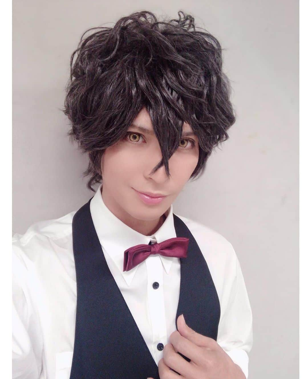 小波津亜廉さんのインスタグラム写真 - (小波津亜廉Instagram)「[12/5/19] Your butler, ready at your call ⠀⠀⠀ ⠀ #kohatsuallen ⠀⠀⠀ ⠀ Source: Allen’s twitter」5月13日 2時49分 - ahun_andsome