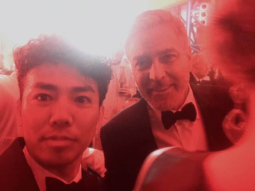 綾部祐二のインスタグラム