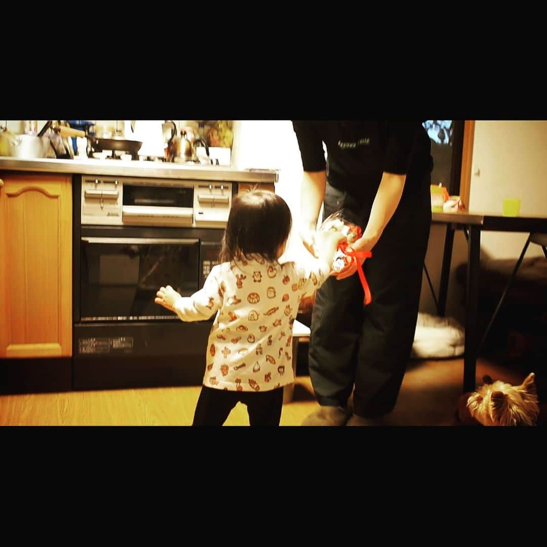 maatamagosanのインスタグラム：「昨日お花をもらった💐嬉しかったなぁ。」