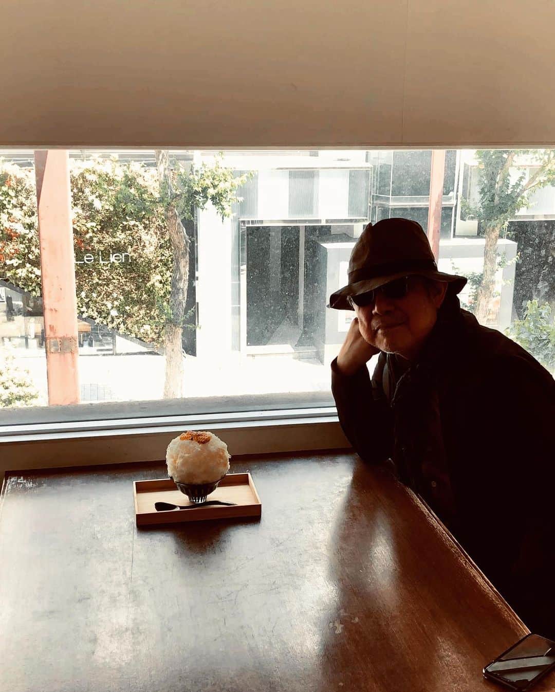 松本隆さんのインスタグラム写真 - (松本隆Instagram)「夏みたいな天気なんで、カキ氷。さくらんぼとトウモロコシと、いろいろ。」5月13日 12時54分 - takashi_matsumoto_official