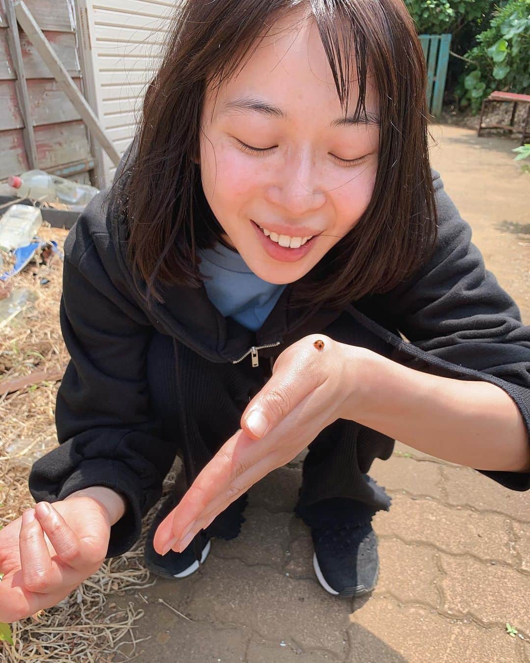 後藤早貴さんのインスタグラム写真 - (後藤早貴Instagram)「ベリーキュートな自然動物園。 @gunpkujk の撮影5月前半ひと段落しました。ありがとうございます！ 気を引き締めて頑張ります🔥💪 #me #gosaki」5月13日 12時54分 - gosakicchi
