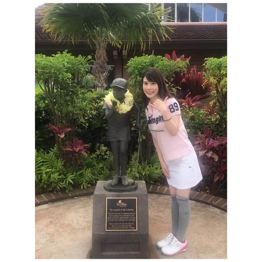 芦崎愛さんのインスタグラム写真 - (芦崎愛Instagram)「てんとう虫をふうっとしているミシェルウィーの銅像🐞コオリナに着いたと感激した瞬間です！ #koolinagolfclub #resort #hawaii #ゴルフ #ゴルフ旅行 #ゴルフ女子 #旅行」5月13日 13時39分 - mana_ashizaki