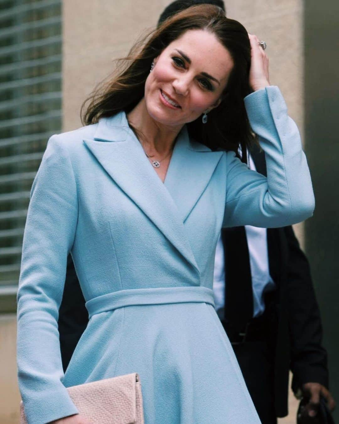 キャサリン（ケンブリッジ公爵夫人）のインスタグラム：「Duchess Kate wears British designer favourite Emilia Wickstead for day visit to Luxembourg #2017」