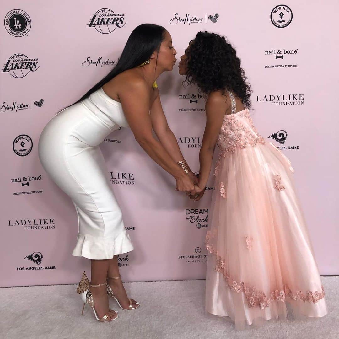 ゲームのインスタグラム：「A mother, a mentor, and the bright light from who’ve I’ve received two of my greatest gifts. The things you’ve displayed & the way you parent looks effortless on you. Our children are perfect to me & although I’d like to take credit for all of the beauty they possess in their souls, I truly have to give it to you. You are doing an amazing job & we are twelve years in with a lifetime of loving them to go. When we 1st found out you were pregnant, the 1st thing you said was... “oh’ hell no, Lord I cannot have a baby by no rapper.... he gone leave me to take care of my little baby all my on my own” & then we both laughed & I spent the rest of the day trying to persuade you into believing in me & my dedication to being the best father I could be. Well... I seem to have done well by you & our children thus far & I am committed to making your role as easy as possible. You deserve everything that God has to give in this day & I am happy my children have you Tiffney 🙏🏾. Bomb lil mommy head ahhhhhhh 🙌🏾 I love you for all that you are. Enjoy 🖤」