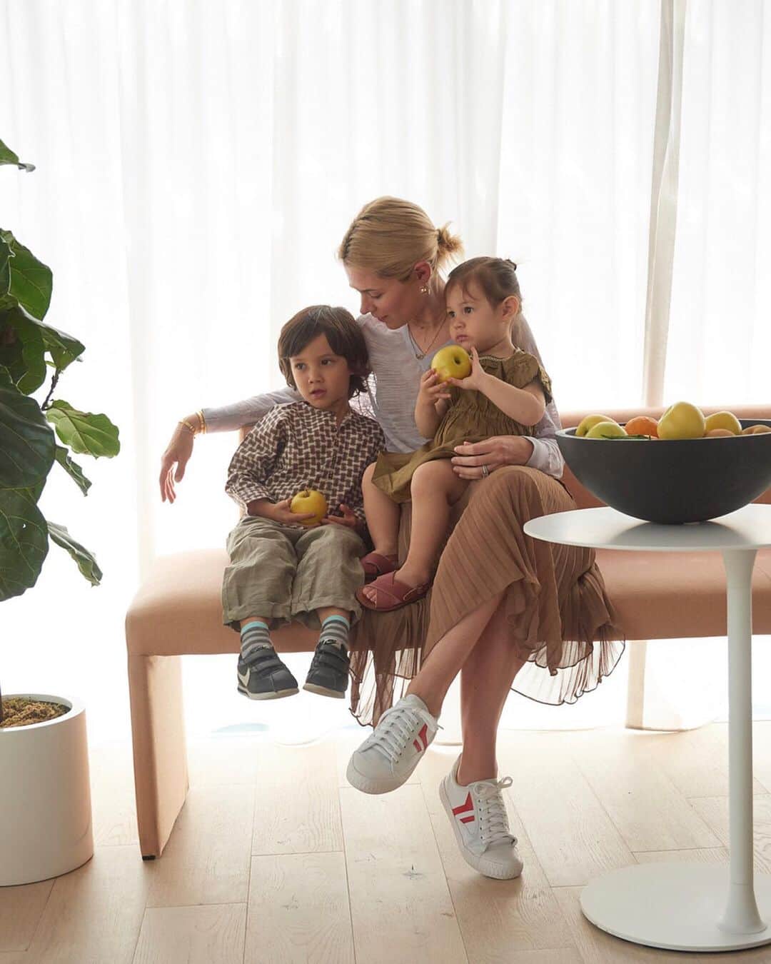 Club Monacoのインスタグラム：「"I want my kids to feel loved and supported, and be happy, kind, self aware people who think about their impact on others, and the world. When I have a moment to really parent the way I want to, I use this as a guide." - @thisisashleywu of @thisis_maison with Ashton and Wilhelmina // This weekend, we're celebrating Mother's Day by honoring women who redefine modern motherhood. #CMMomApproved」
